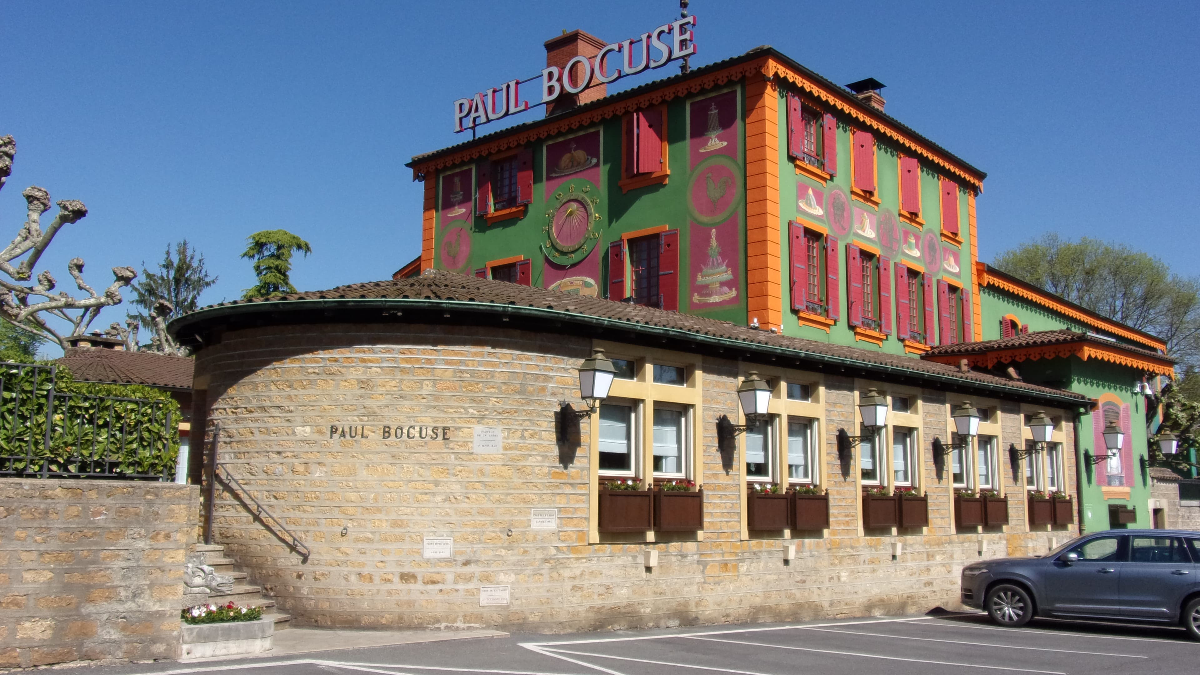 Paul Bocuse — Auberge du Pont de Collonges